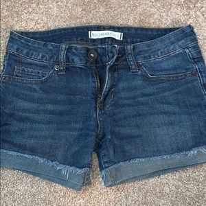 dark wash bullhead jean shorts